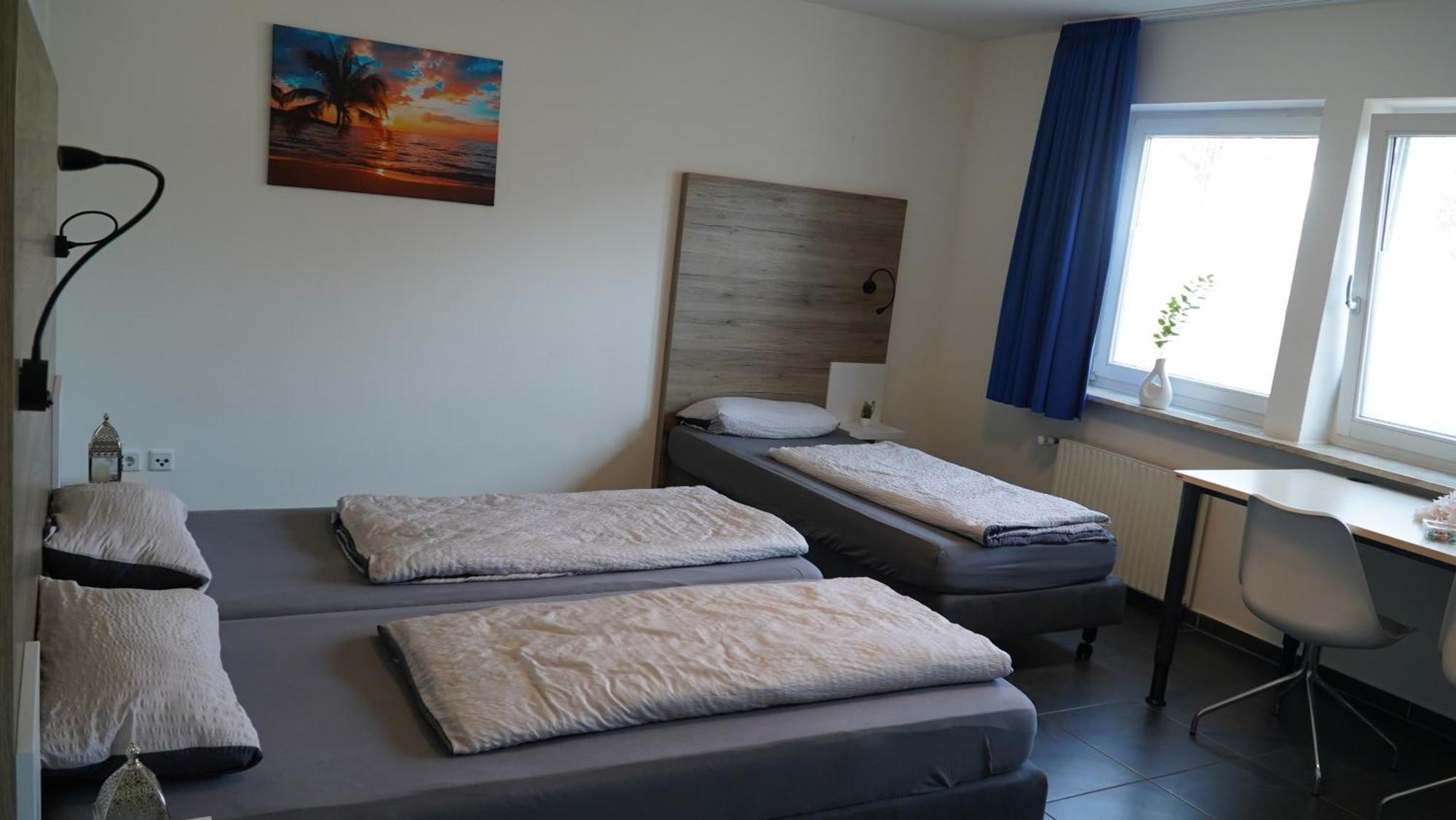 Mk Hostel Oyten - Free Wifi & Parking - 24H Check-In 外观 照片