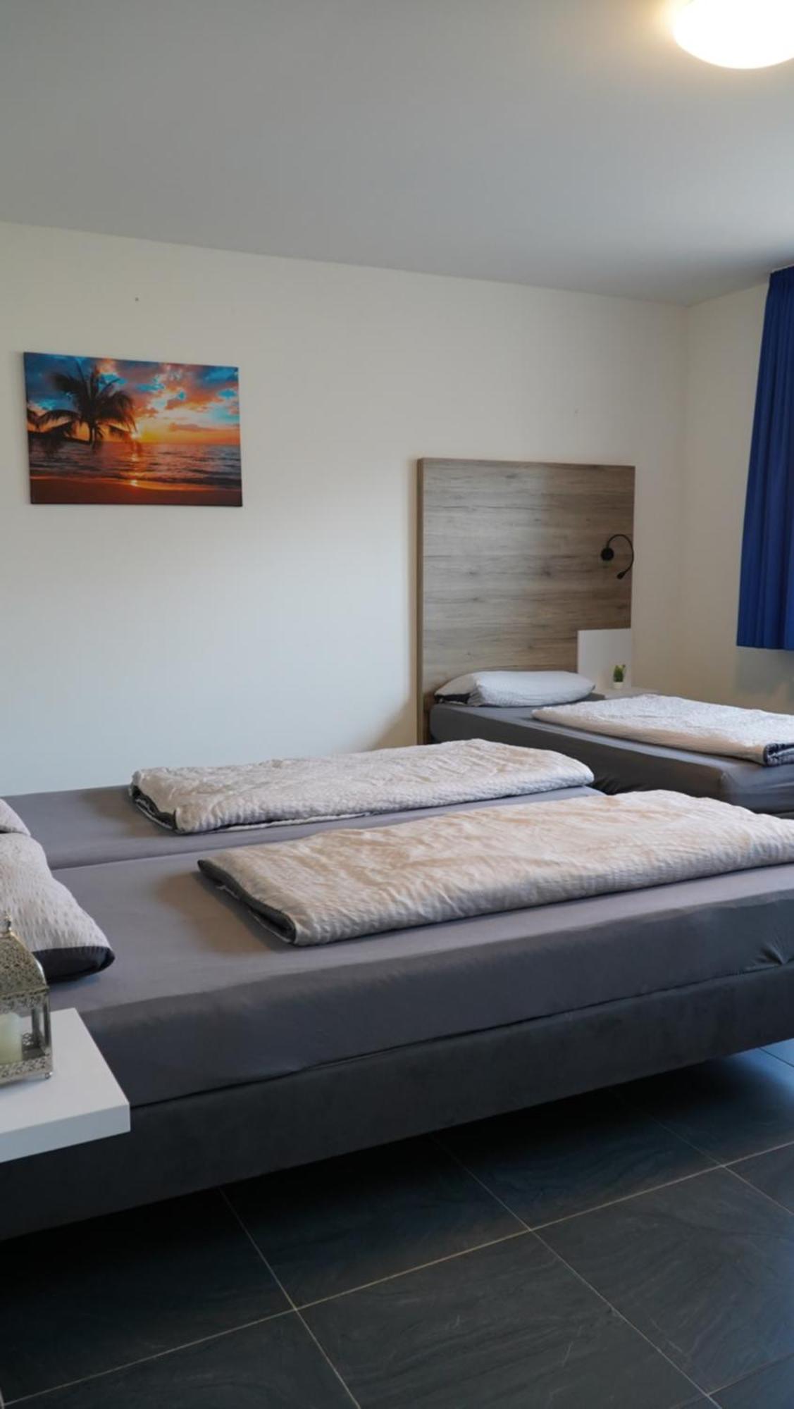 Mk Hostel Oyten - Free Wifi & Parking - 24H Check-In 外观 照片