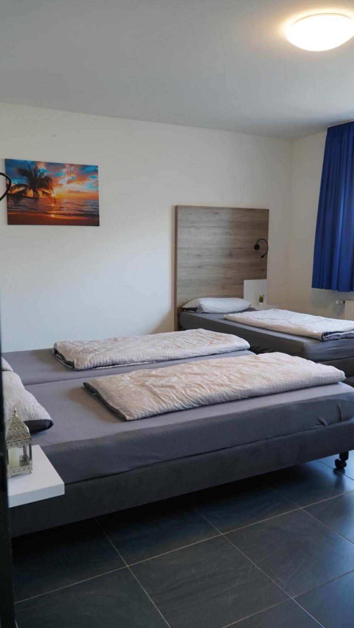 Mk Hostel Oyten - Free Wifi & Parking - 24H Check-In 外观 照片