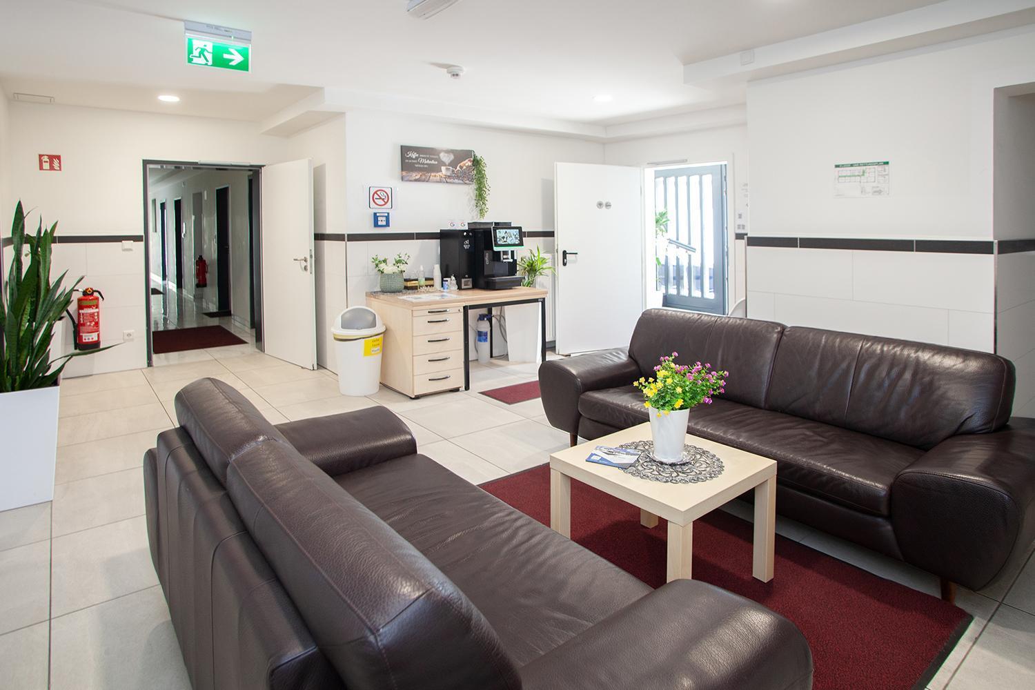 Mk Hostel Oyten - Free Wifi & Parking - 24H Check-In 外观 照片